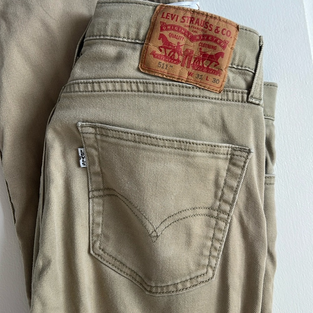 Men’s khaki LEVI jeans